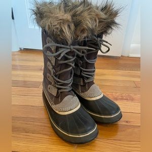 Sorel Joan of Arc Boots